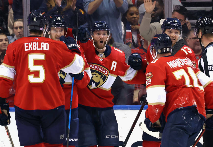 НХЛ: Флорида разбила Айлендерс, Вашингтон в овертайме проиграл Анахайму