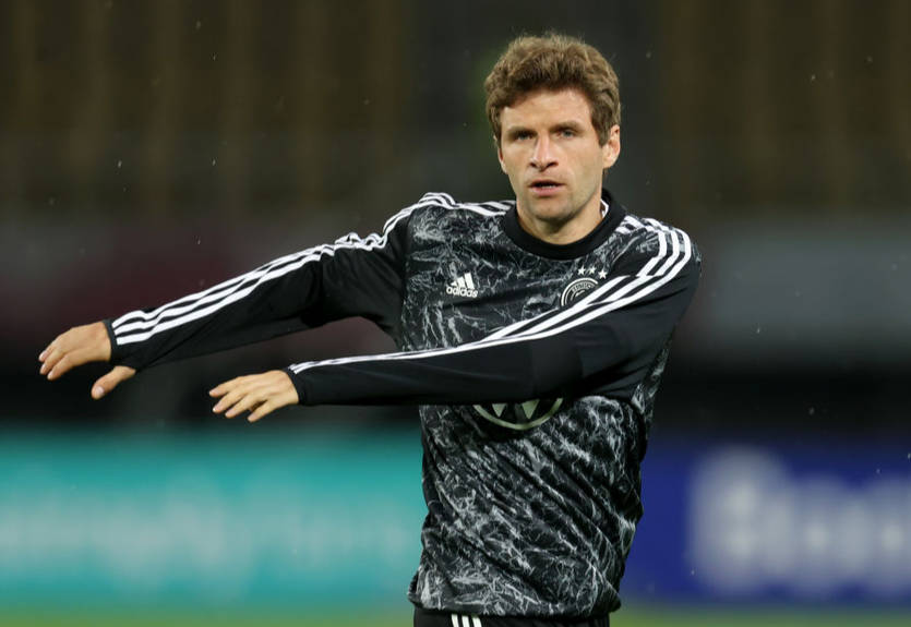 Ван Гал объяснил, почему Мюллер не перешел в Манчестер Юнайтед