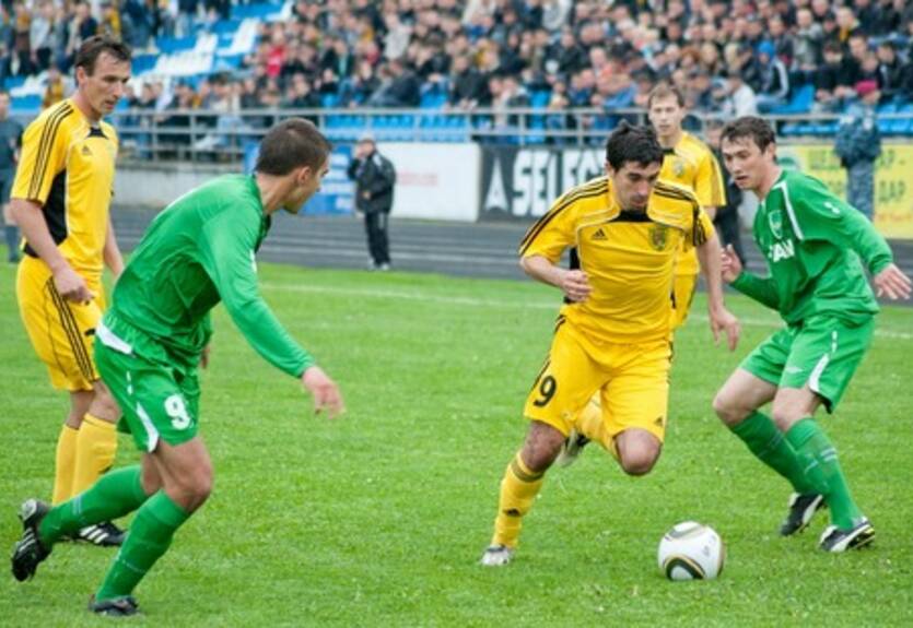 Первая лига. Обзор тура