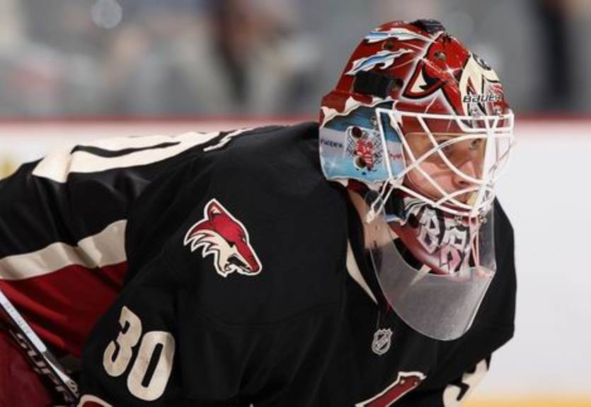 НХЛ. Финикс начал переговоры с Брызгаловым