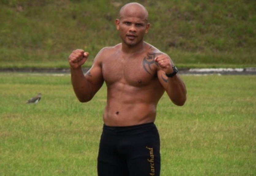 Фалькао уволен из UFC