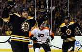 НХЛ. Бостон добивает Филадельфию