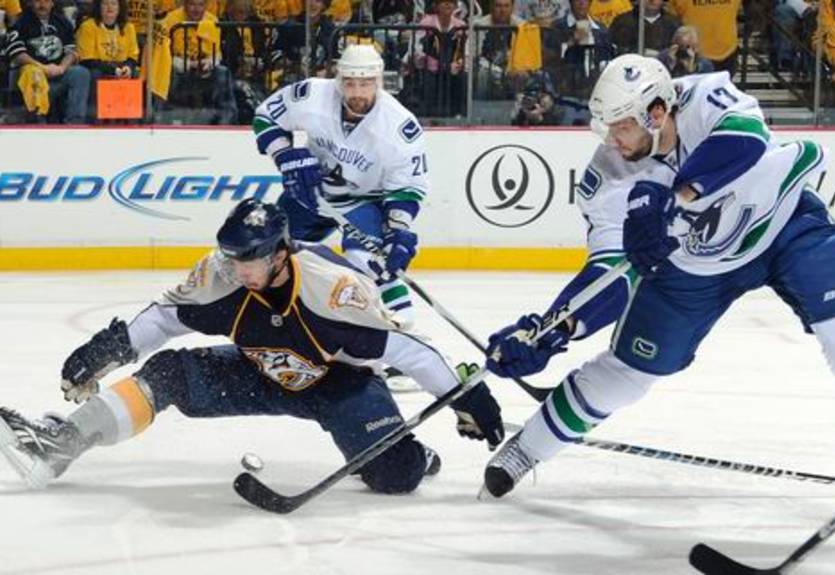НХЛ. Ванкувер добыл вторую выездную победу