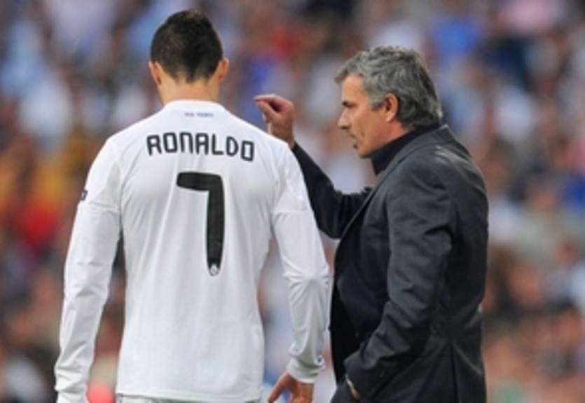 Моуриньо: победа Барсы в ЛЧ сродни скандалу