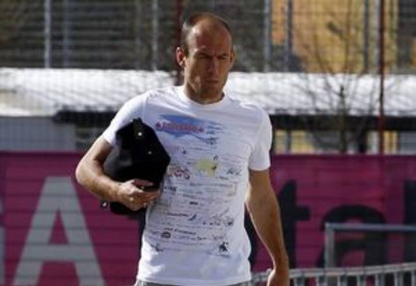 Роббен призывает Баварию усилить состав