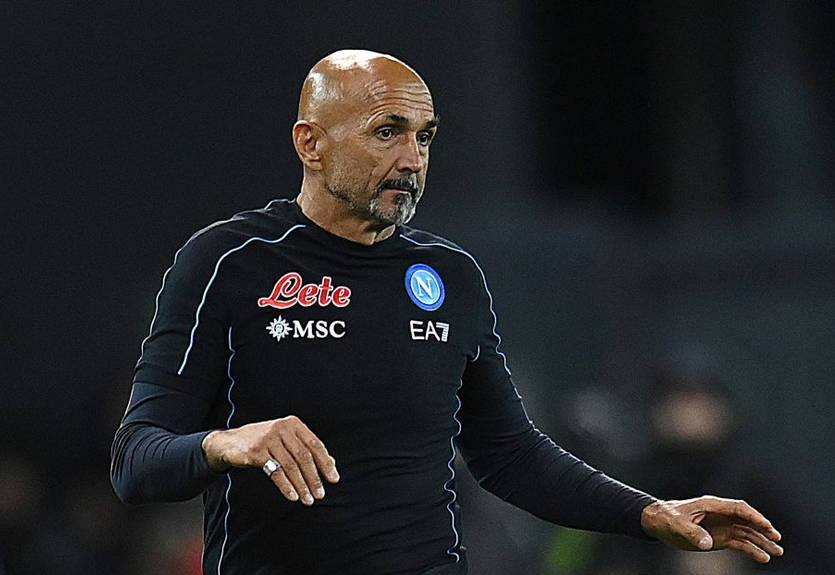 Спаллетти отказался пожать руку тренеру Спартака после поражения в Лиге Европы Спаллетти отказался пожать руку тренеру Спартака после поражения в Лиге Европы