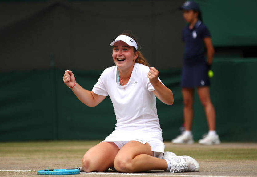 Снигур обыграла россиянку Гасанову и вышла в финал турнира в Дубае Снигур обыграла россиянку Гасанову и вышла в финал турнира в Дубае