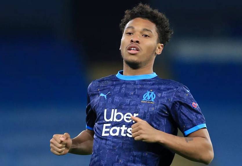 Барселона и Бавария поспорят за опорного полузащитника Марселя