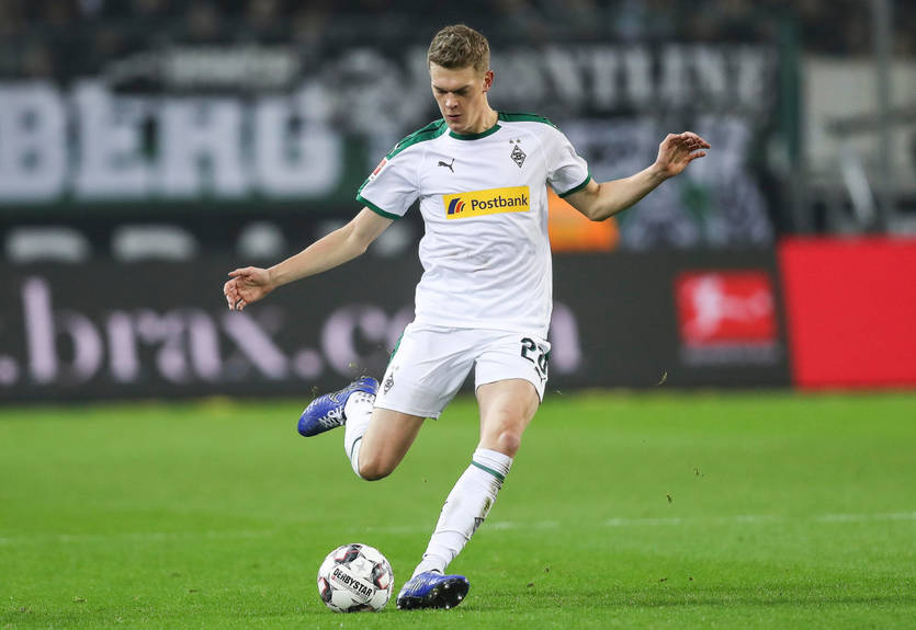 Интер намерен бесплатно усилиться центрбеком Боруссии Менхенгладбах