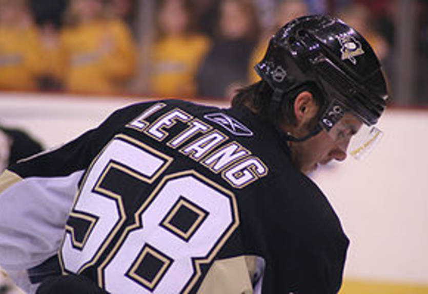 НХЛ. Летанг признан первой звездой дня