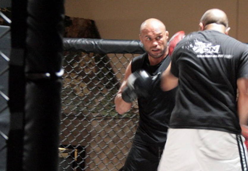 Кутюр: "Посмотрим, насколько Мачида хорош в партере"