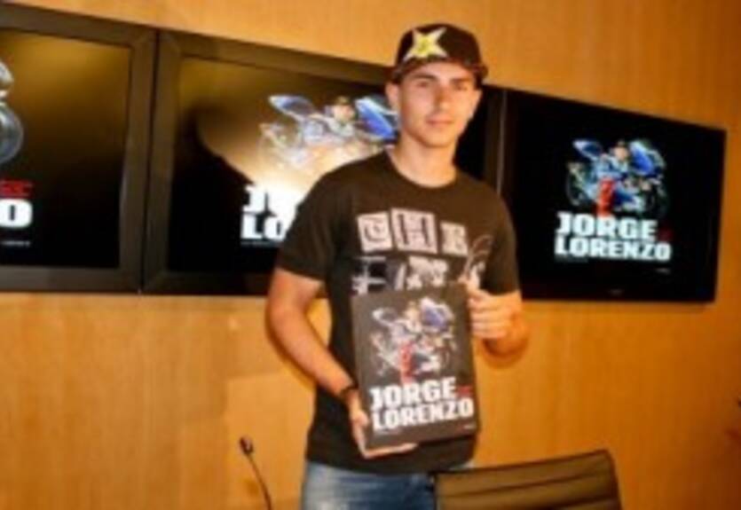 Лоренсо представил свою книгу