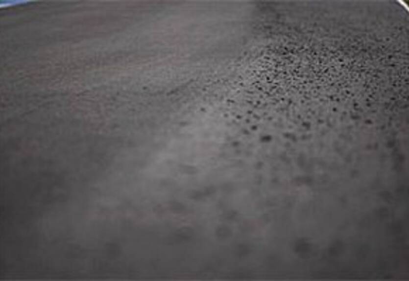 Алонсо: "Пирелли нужно совершенствовать шины"