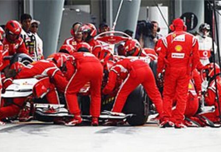 Алонсо и Хэмилтон получили 20-секундные штрафы