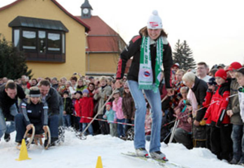 Биатлон. Бахманн встретили 600 фанатов