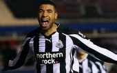 Ньюкасл теряет форварда