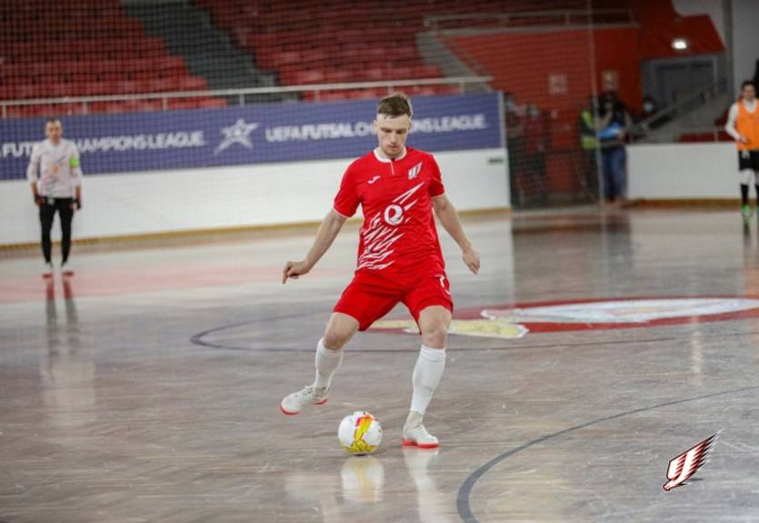 Бенфика - Ураган: видео онлайн-трансляция матча Лиги чемпионов