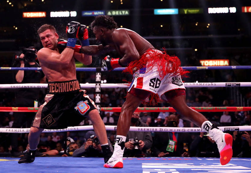 Деревянченко - Адамес: статистика ударов