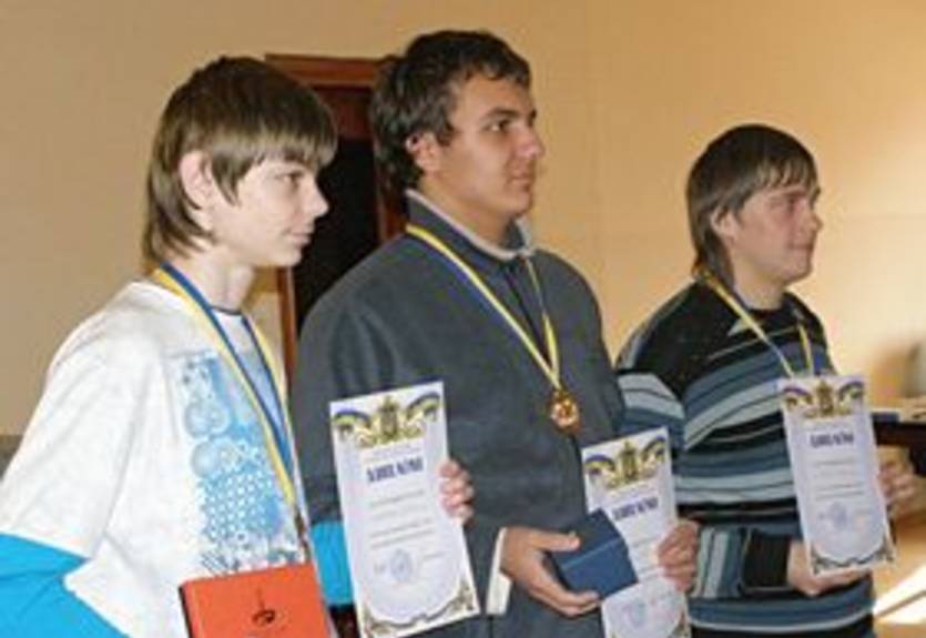 Лучше всех шахматные задачи решают полтавчане