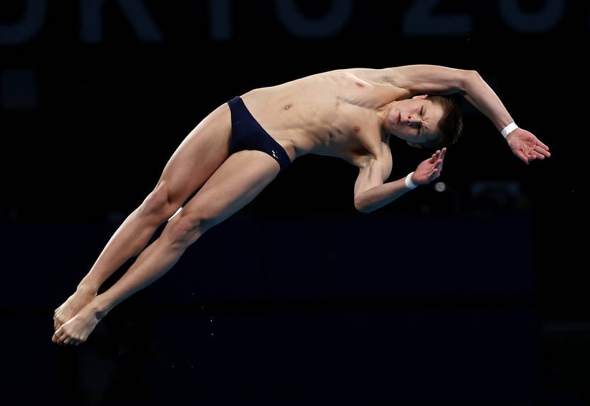 Украинец Середа выиграл золото юниорского чемпионата мира по прыжкам в воду