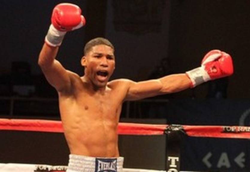 Гамбоа нокаутировал Солиса