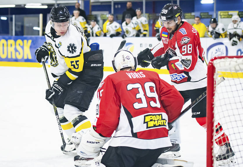 Сезон хоккейной Суперлиги Украины стартует 8 декабря