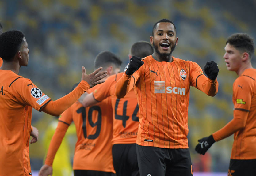 Последний гол Шахтера в Лиге чемпионов и дубль Месси: все голы в еврокубковом турнире за 7 декабря