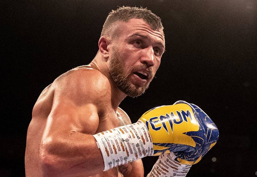 Ломаченко - о бое с Комми: Мы подарим фанатам очень интересный поединок