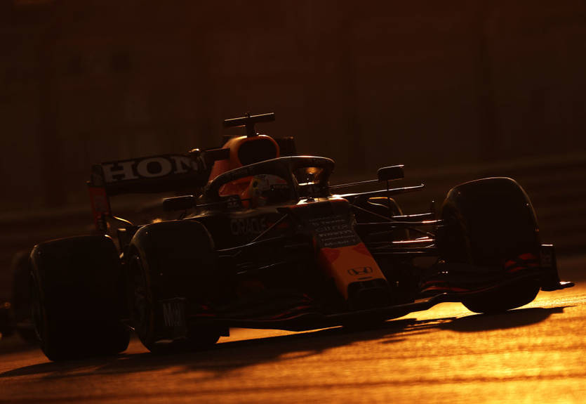 Гран-при Абу-Даби. Первая практика. Ферстаппен - 1-й, Боттас - 2-й, Хэмилтон - 3-й