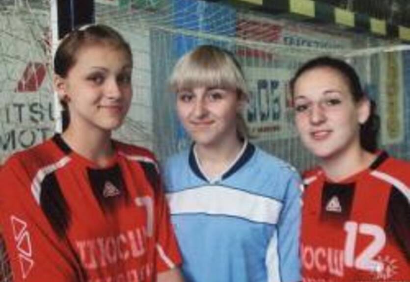 Гандболистки женской юниорской сборной стартуют в отборе ЧЕ-2011