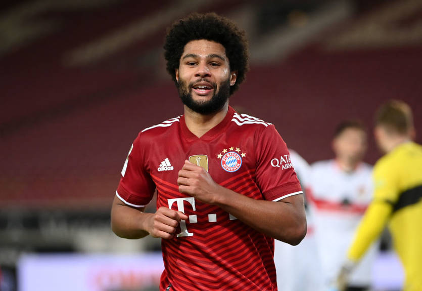 Левандовски на пару с Гнабри организовали разгром Штутгарта