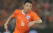 Ван Боммель не поможет сборной