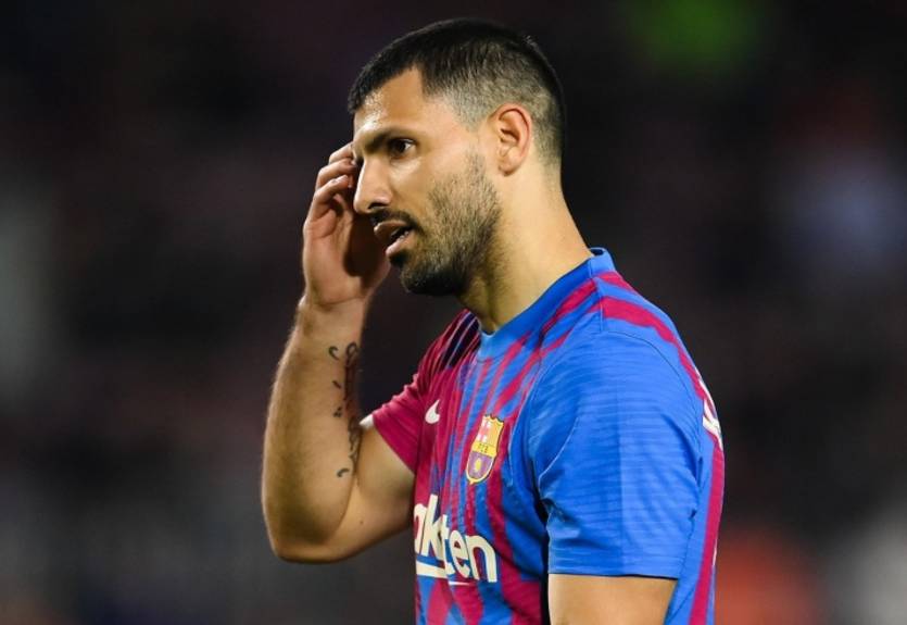 Агуэро объявил о завершении карьеры футболиста