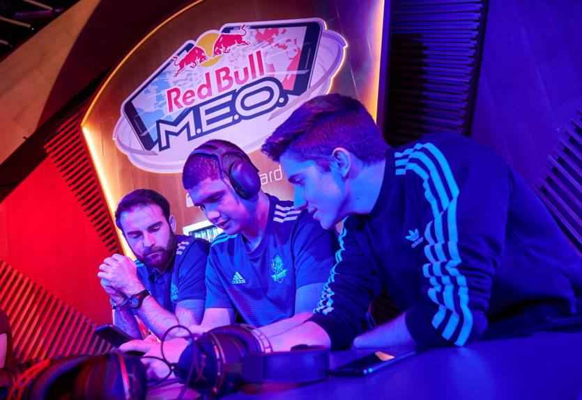 Лучшие украинские игроки из PUBG Mobile сойдутся в Национальном финале турнира Red Bull M.E.O.