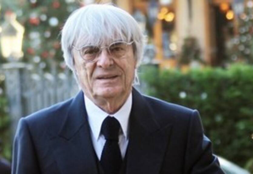 Экклстоун: "Нам придется отказаться от двух этапов"