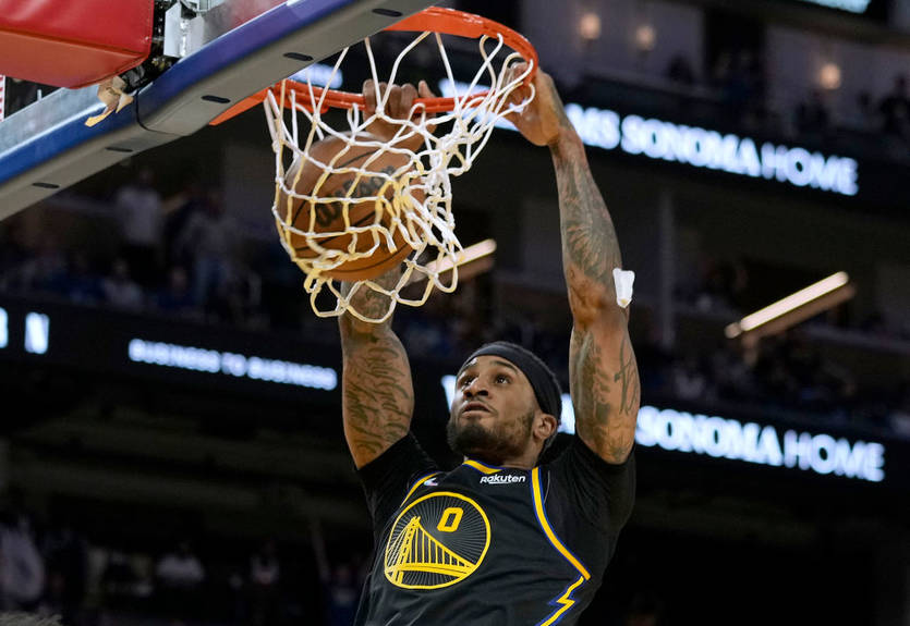 Потрясающий аллей-уп Пэйтона II и очередной трехочковый Карри - среди лучших моментов дня в НБА