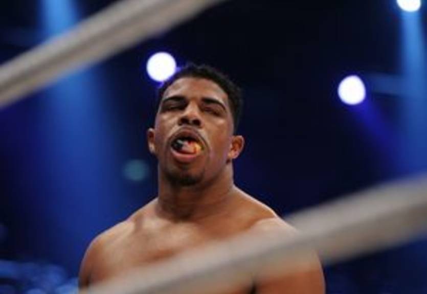 Хэй: "Солис войдет в историю, как еще одна толстая задница"