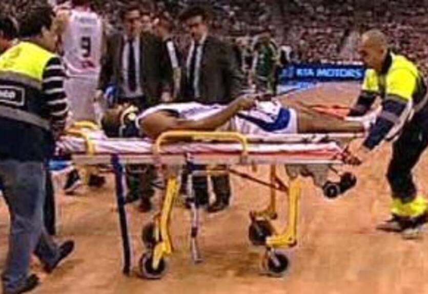 Один из лидеров Реала повредил позвоночник?