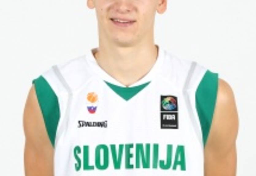 Партизан отдал игрока Олимпии