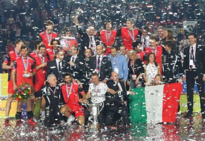 Определились обладатели волейбольных еврокубков у мужчин