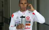Хэмилтон сменил менеджера