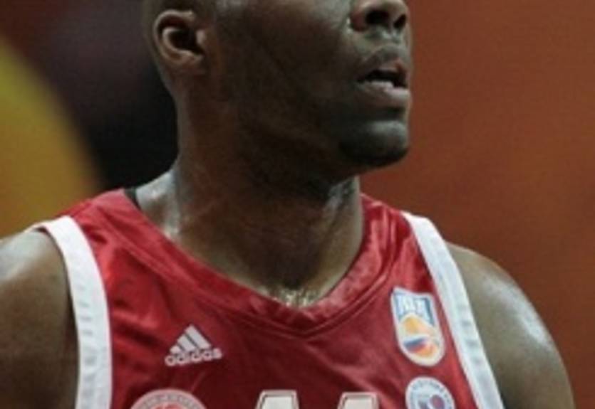 Босния отказывается от Андерсона и Лэнгфорда