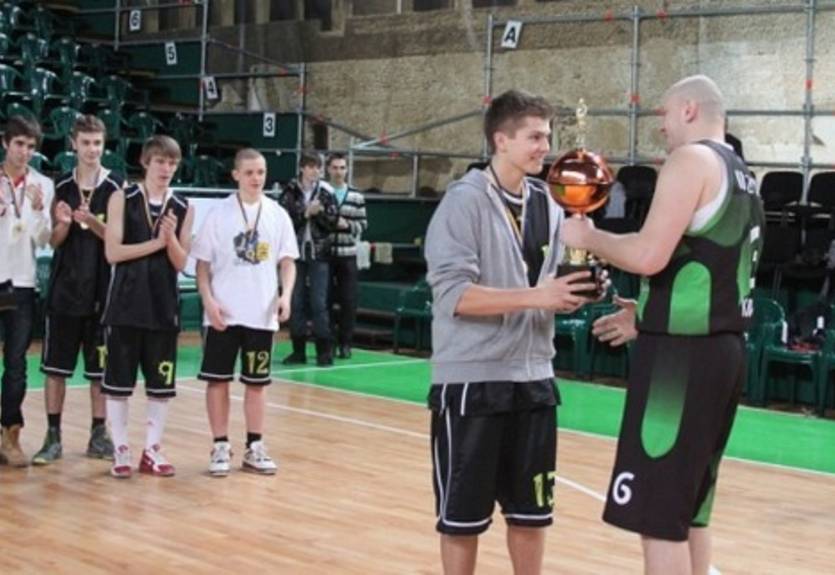 ШБЛ. Первый сезон завершен!