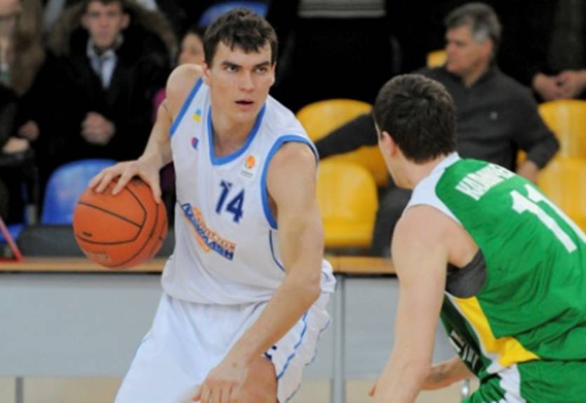 Суперлига. Азовмаш удержал победу в Южном