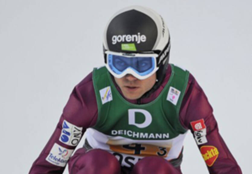 Прыжки с трамплина. Дамьян: "Спасибо, что отменили вторую попытку"