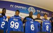 Днепр представил новичков