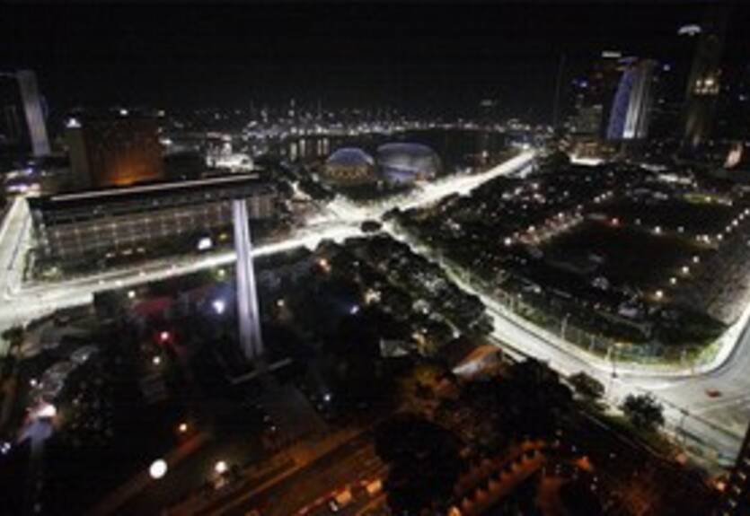 SingTel остается спонсором Гран-при Сингапура