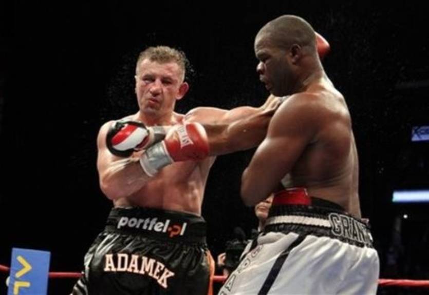 Адамек берет пример с Кличко