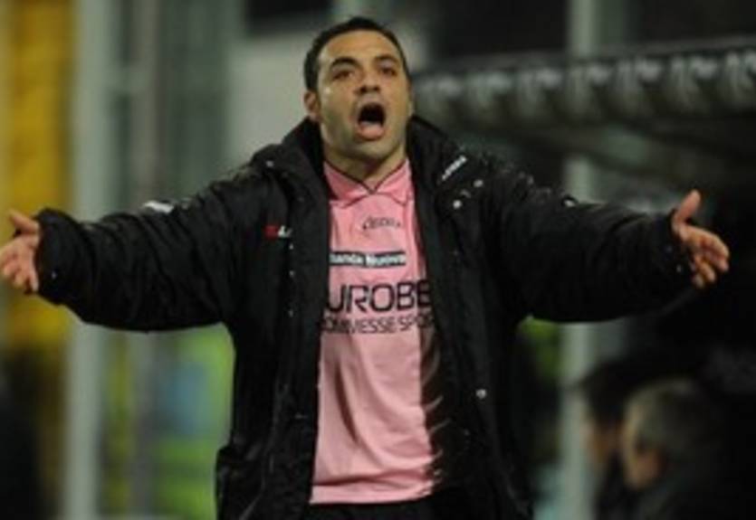 Микколи: "Команда поддерживает Росси"