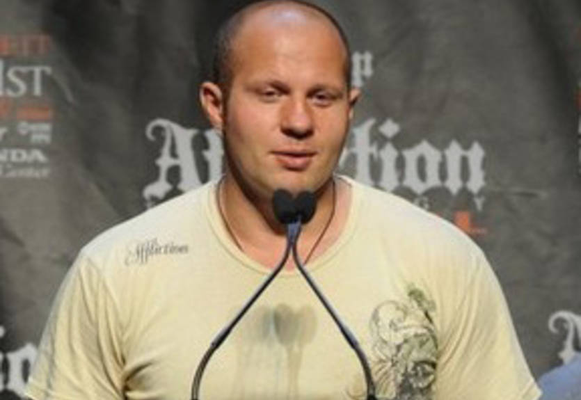 Емельяненко изменит подход